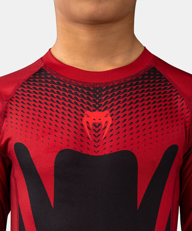 Rashguard Venum Attack Manga Larga Niños - Negro/Rojo