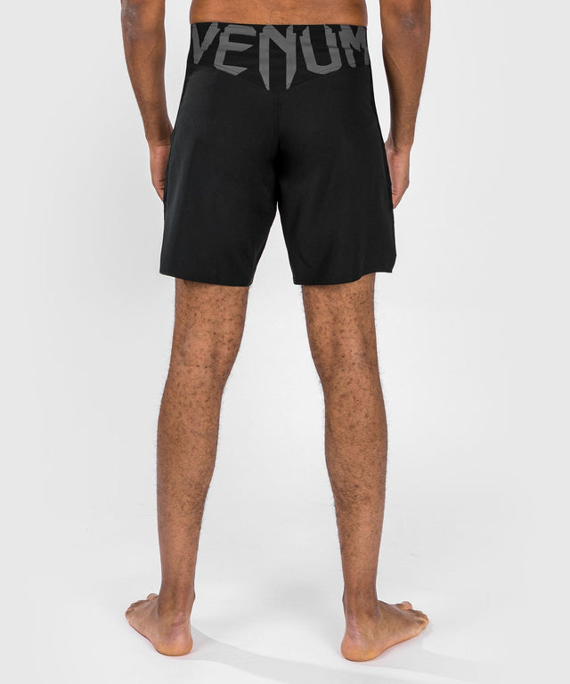 Venum MMA-Shorts Light 5.0 – Schwarz/Weiß