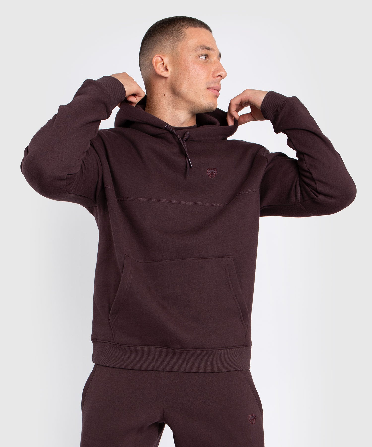 Camisola Venum Silent Power – Castanho escuro