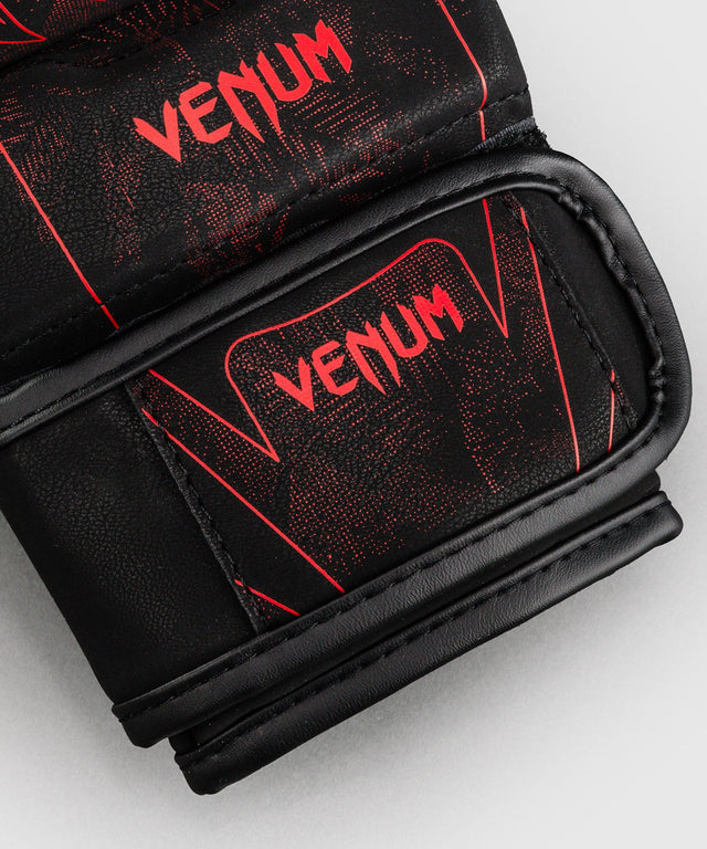 Gants de MMA Venum Amazonia Reborn – Noir/Rouge