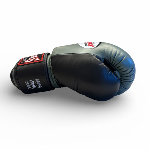 Twins Boxhandschuhe BGVL3 Air – Olivgrün/Schwarz