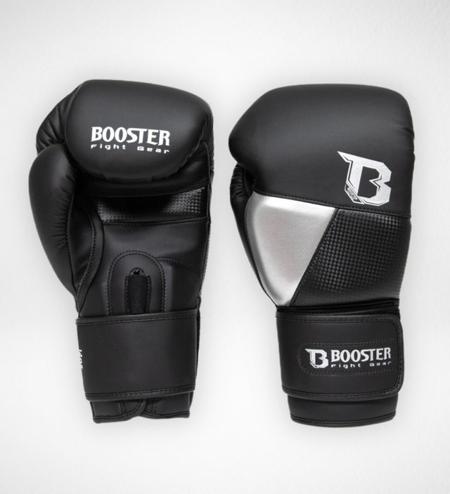 Booster Boxhandschuhe BG 'XXX' – Schwarz/Silber