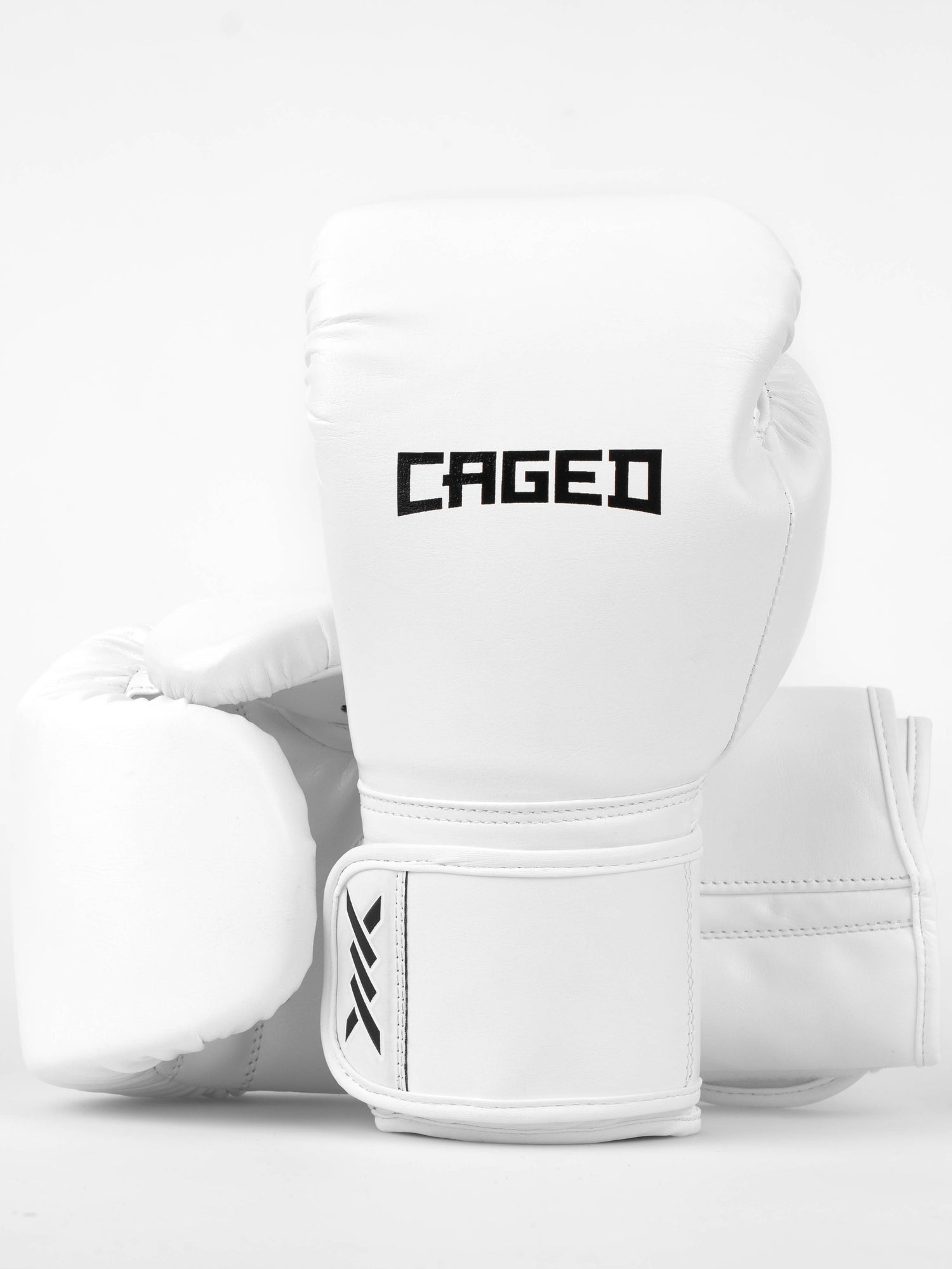 Gants de boxe Caged Core – Blanc/Noir