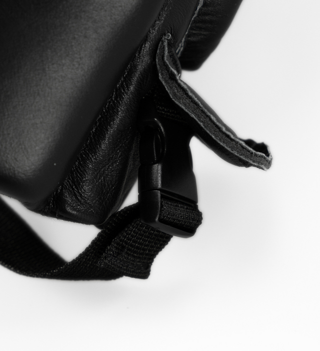 Casque de boxe Caged 'X' Series – Noir