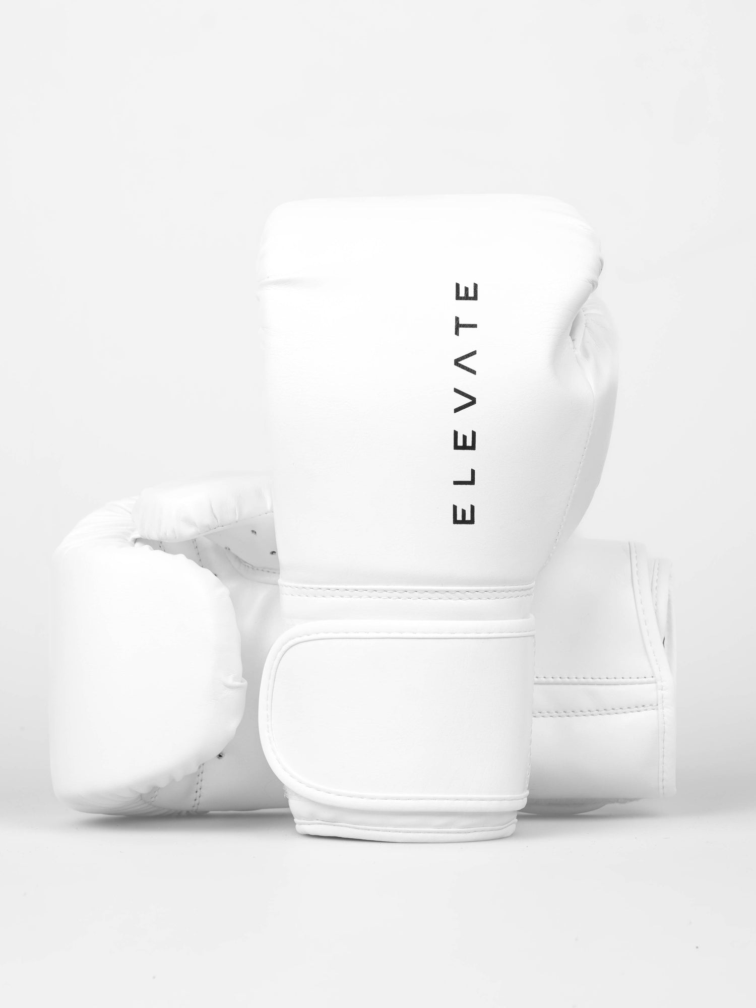Guantes de boxeo Elevate Prime – Blanco/Negro