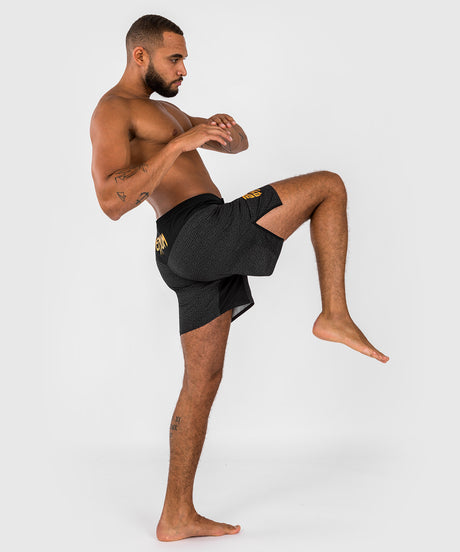 Venum x Ares MMA Shorts - Zwart/Goud