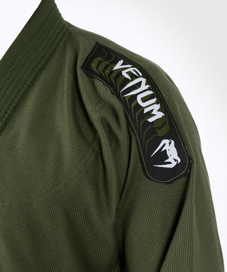 Kimono de BJJ Venum First – Verde caqui – incluye cinturón blanco