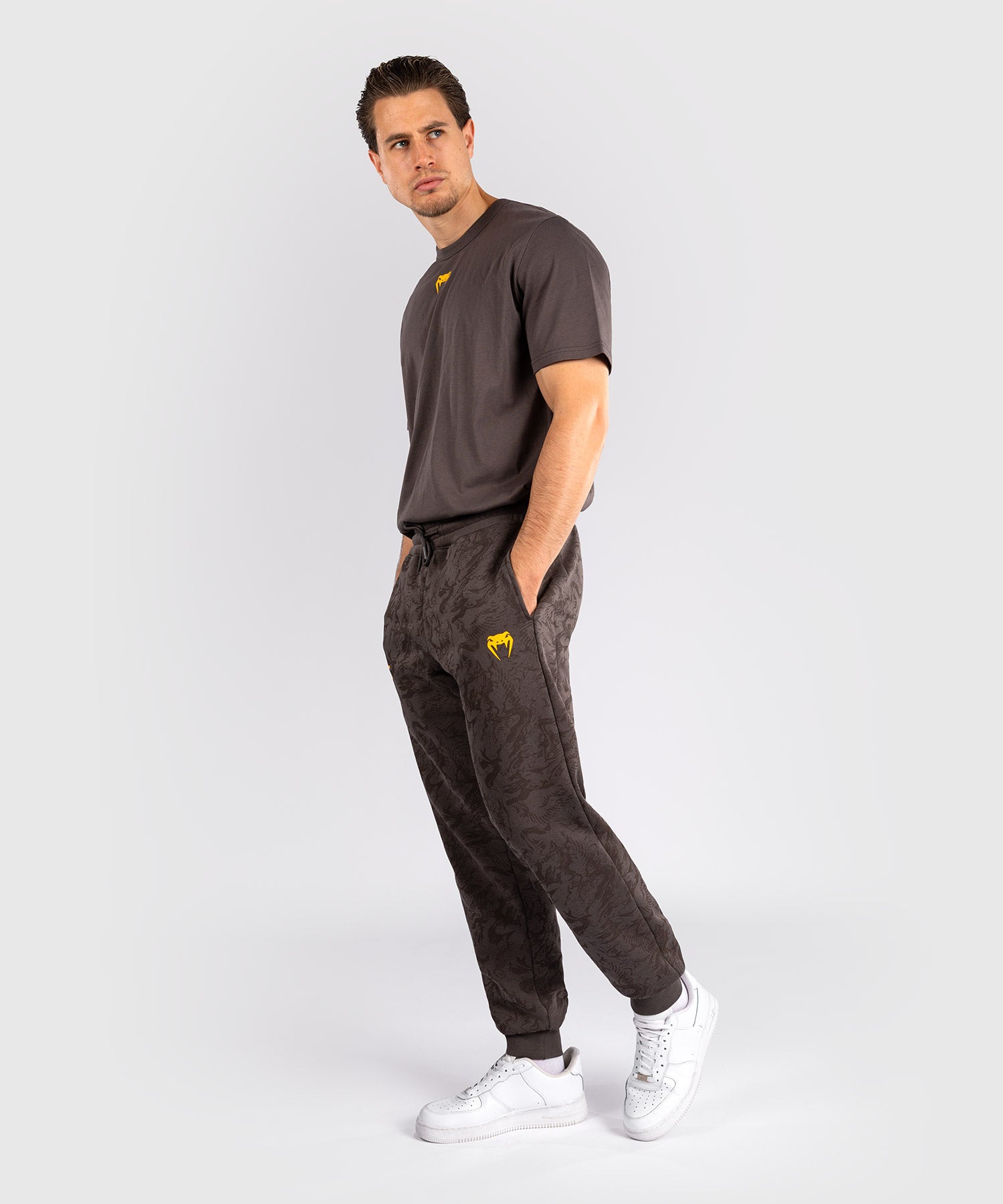 Venum UFC Joggers Fusion Fight Week - Marrón