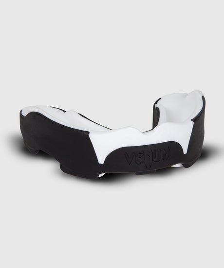 Protège-dents Venum Predator – Noir/Blanc