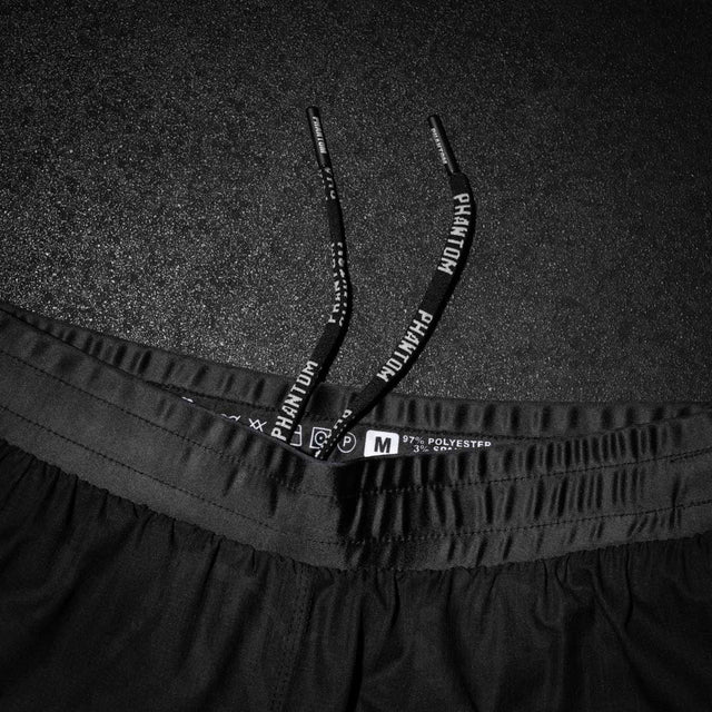 Phantom Athletics MMA-Shorts Fusion Two Serious – Schwarz