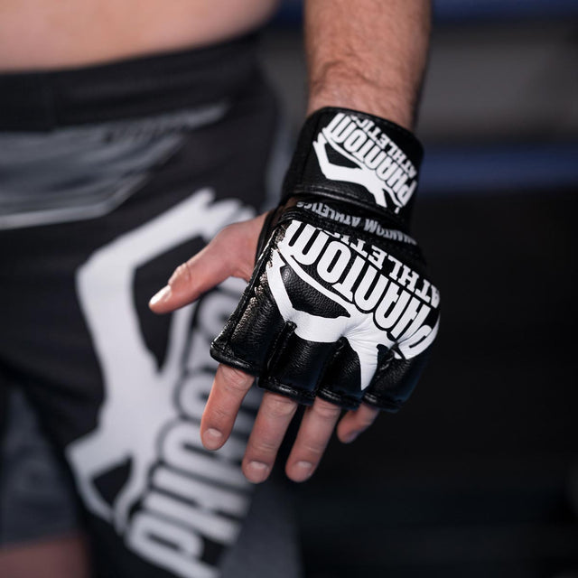 Guantes de MMA Phantom Athletics Blackout
