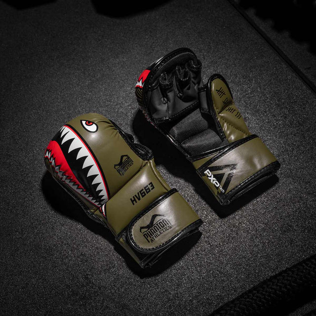 Guanti MMA Phantom Athletics Fight Squad – Verde militare