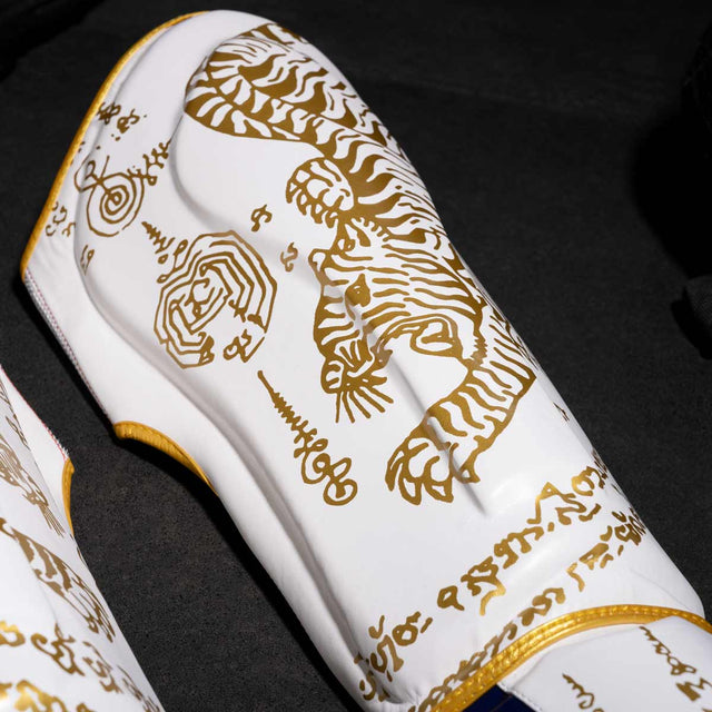Protège-tibias Phantom Athletics Muay Thai – Blanc/Or