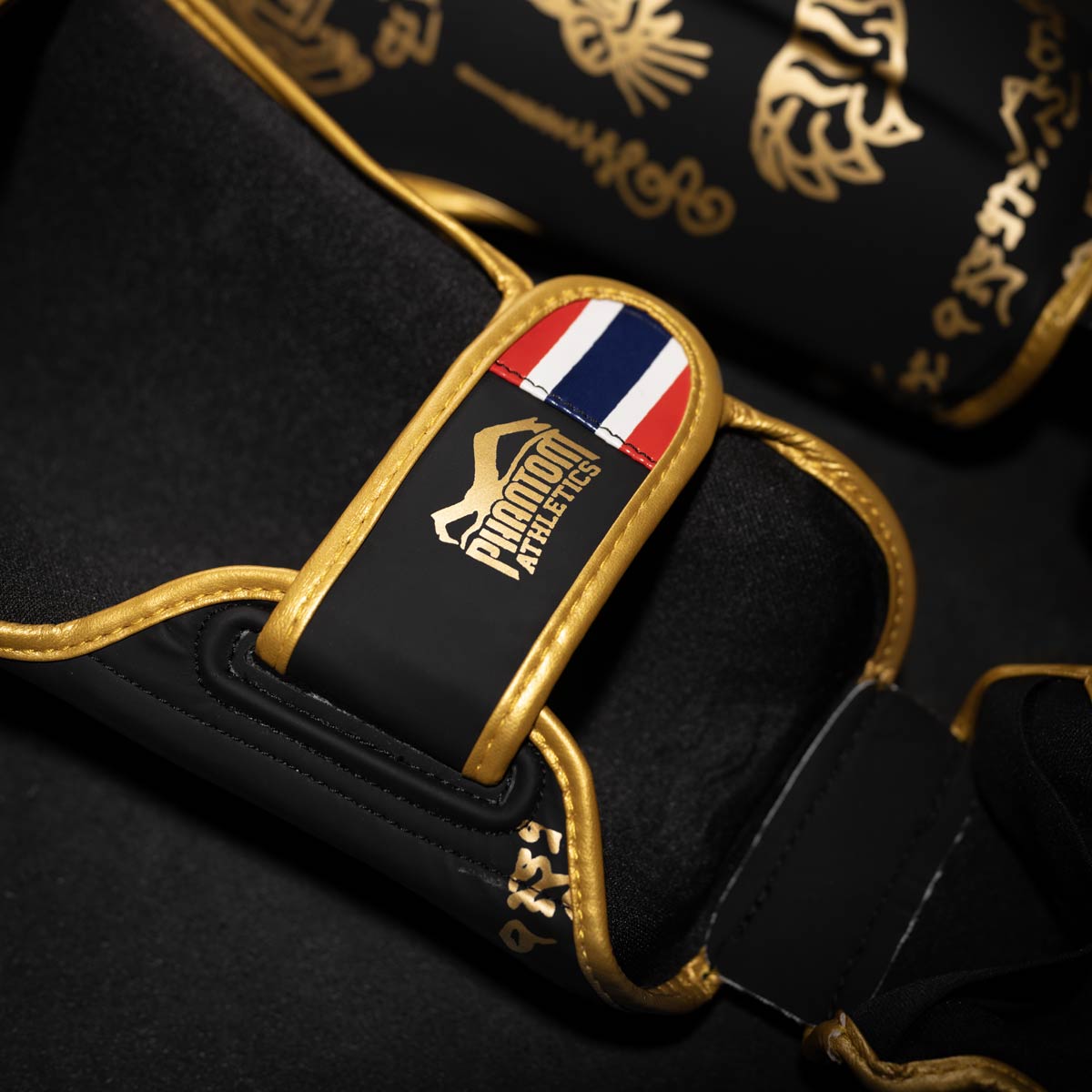 Protège-tibias Phantom Athletics Muay Thai – Noir/Or