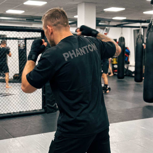 Phantom Athletics T-Shirt Oversize Blacked – Schwarz
