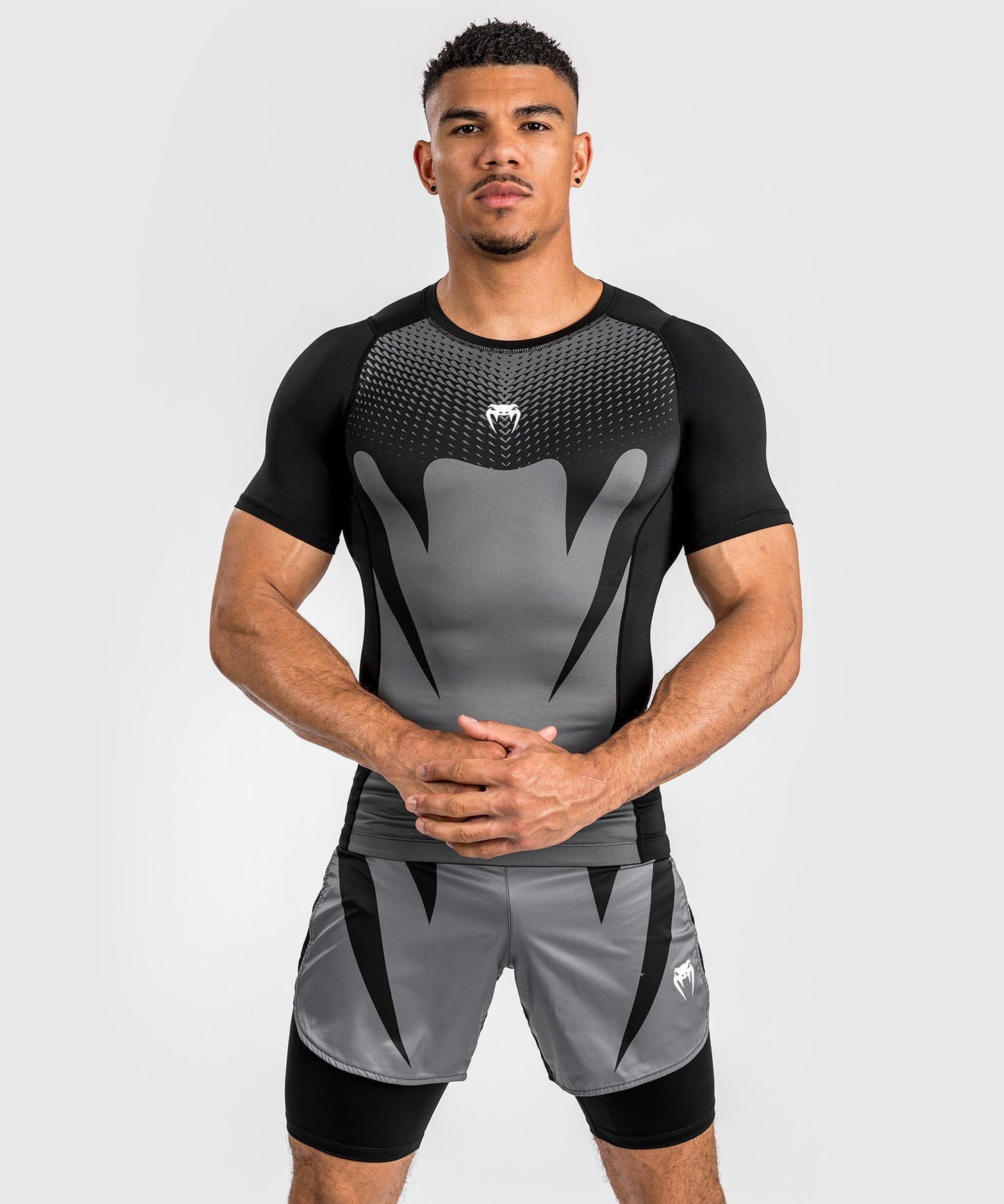 Rashguard à Manches courtes Venum Attack - Noir/Gris