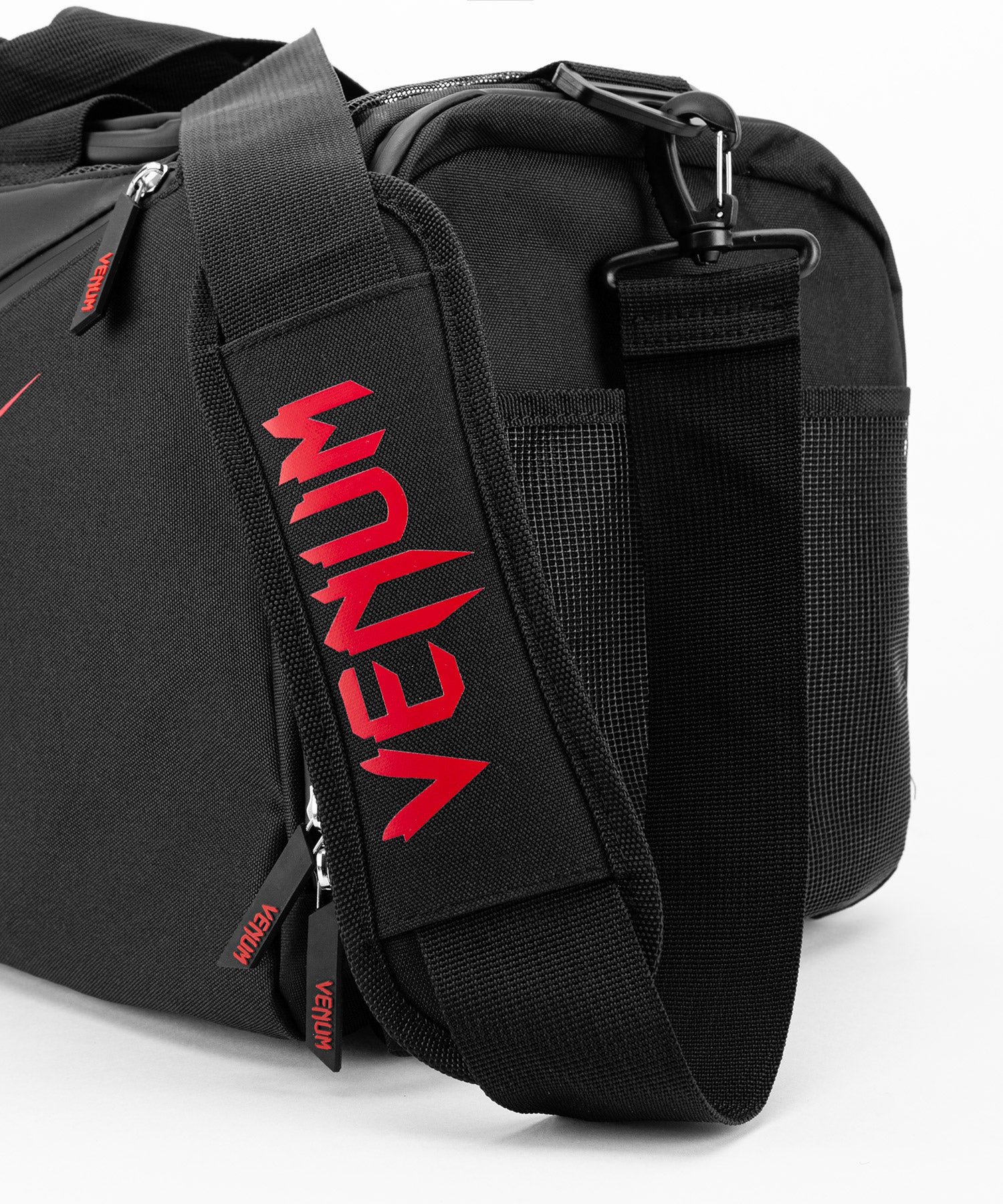Venum Trainer Lite Evo Sports Bag – Black/Red
