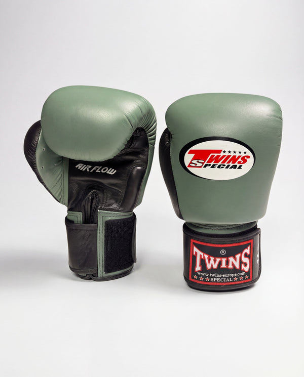 Guantoni da boxe Twins BGVL3 Air – Verde oliva/Nero