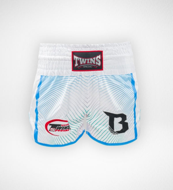 Twins Muay-Thai-Shorts TBT9 – Weiß/Blau