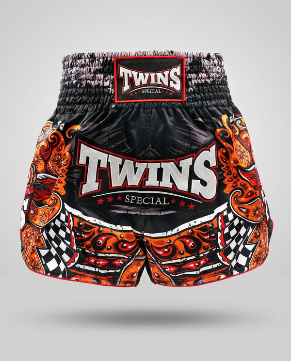 Shorts de Muay Thai Twins TTBL Barong – Noir/Rouge/Orange