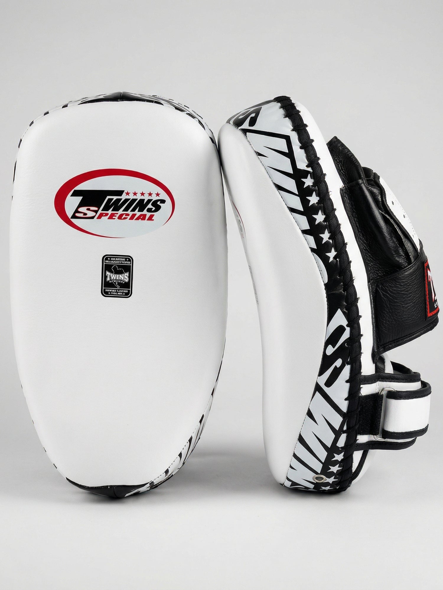 Paos de Muay Thai Twins PML23 – Blanc