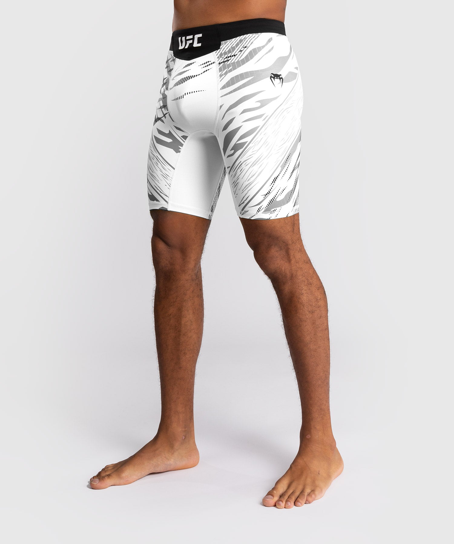 Pantalones de MMA Venum UFC Vale Tudo Fight Night Fusion – Blanco