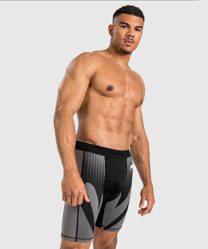 Short de compression Venum Attack - Noir/Gris