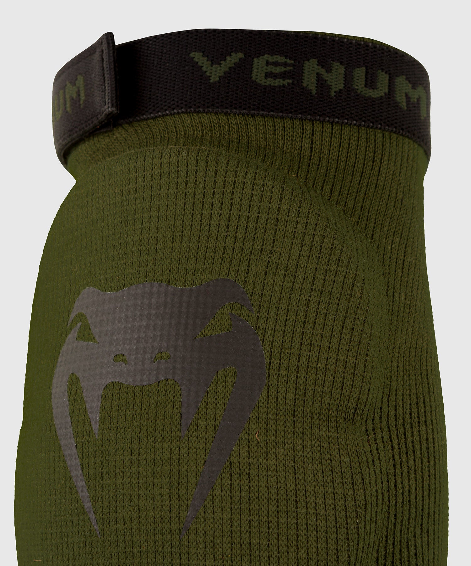 Protecții pentru cotul Venum Kontact – Kaki Verde/Negru