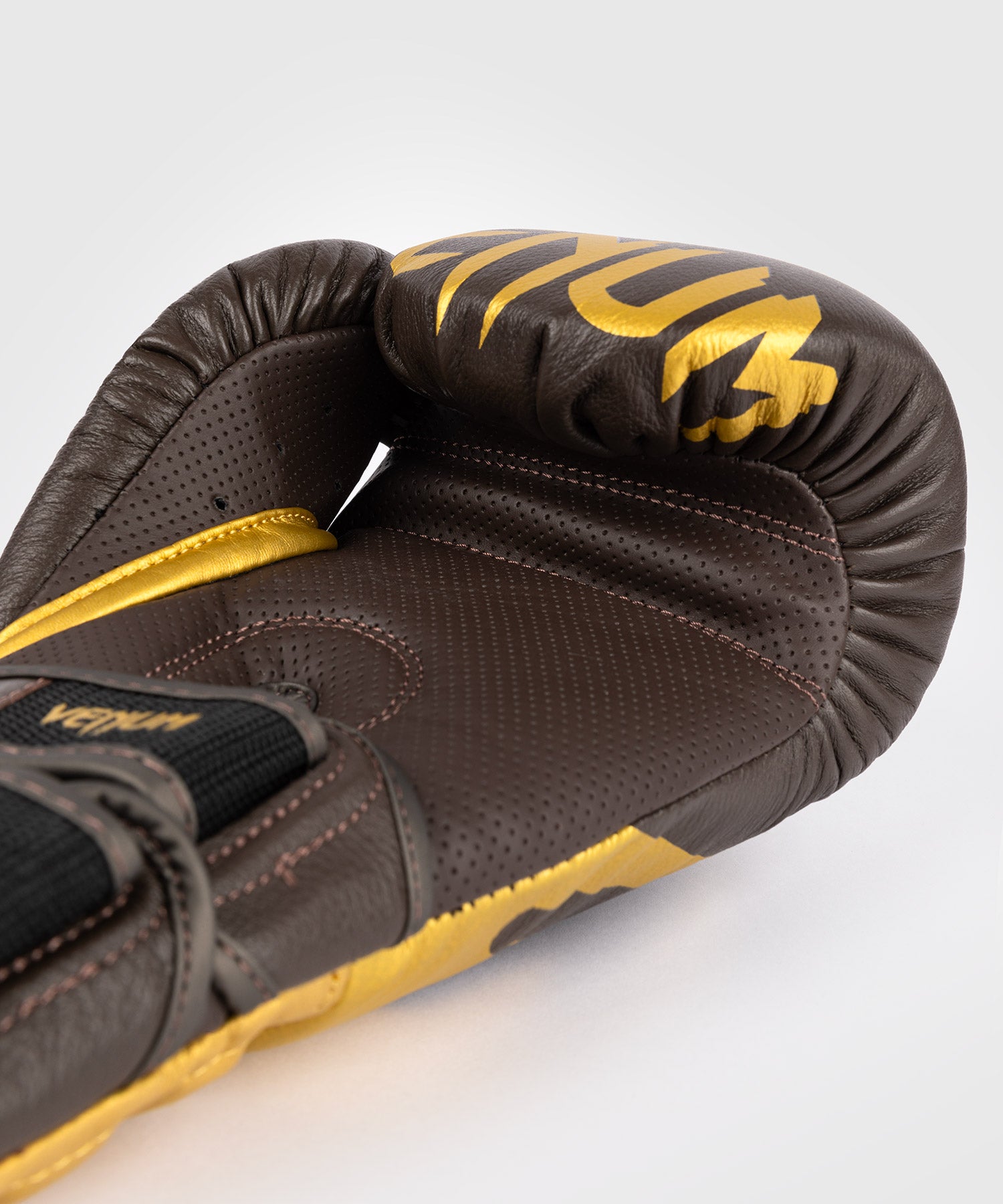 Venum Bokshandschoenen Reverso - Donkerbruin/Goud