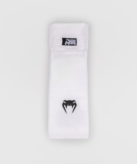 Venum Lineup Handduk – Vit/Svart