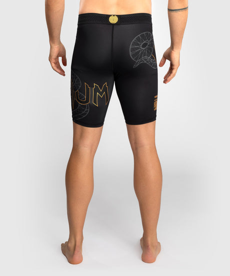 Pantaloncini a compressione Venum Serpenti – Nero