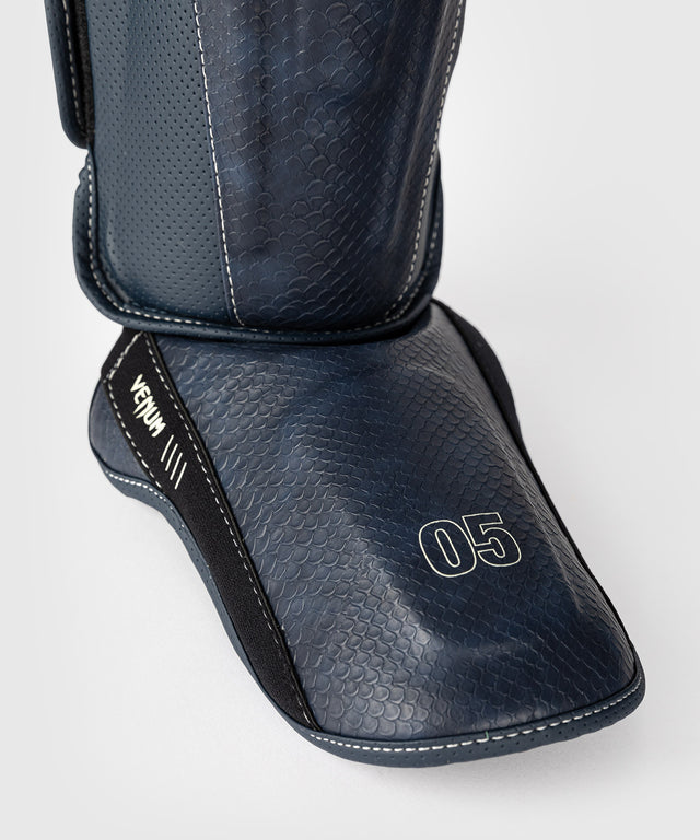 Paratibie Kickboxing Venum Impact Evo Scales – Blu notte