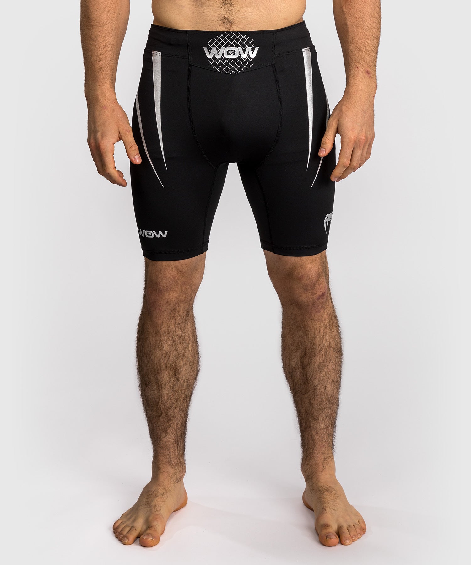 Venum x WOW FC Vale Tudo Shorts – Schwarz/Silber Grau