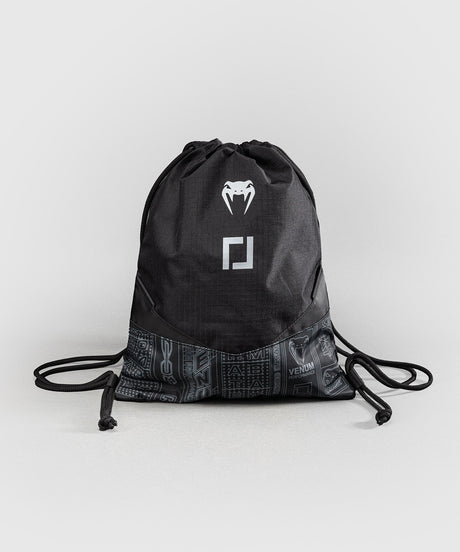 Venum Sporttasche Karate Combat – Schwarz/Grau