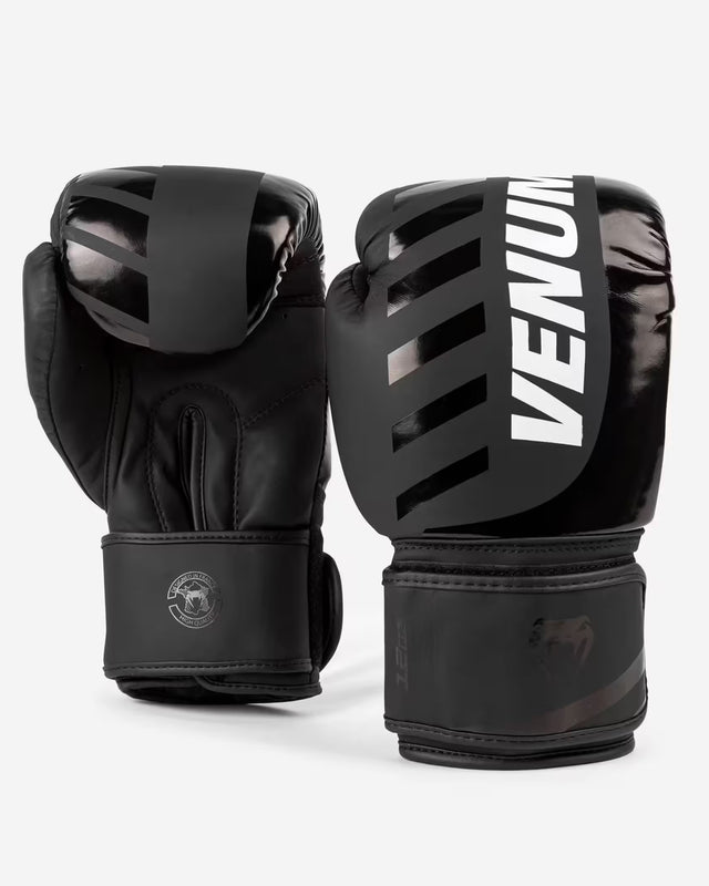 Venum Boxhandschuhe Challenger 3.0 Shockwave – Schwarz/Weiß