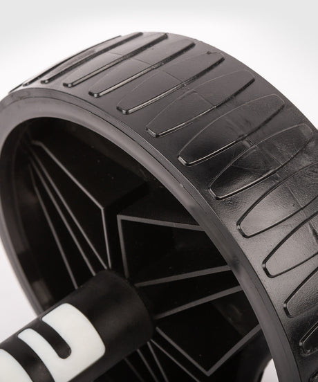 Rueda abdominal Venum Challenger – Negro