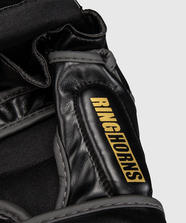 Gants de MMA Ringhorns Charger – Noir/Or