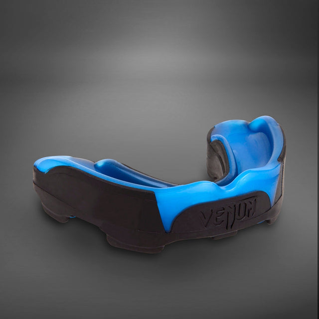 Paradenti Venum Predator – Nero/Blu