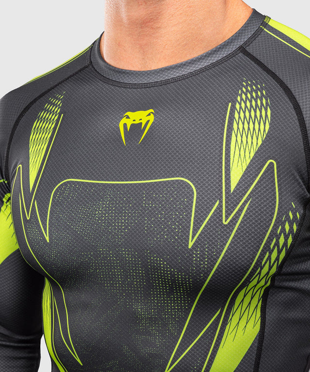 Venum Rashguard Amazonia Reborn Lange Mouwen - Zwart/Groen