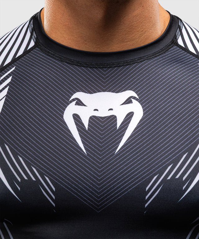 Rashguard Venum No-Gi 6.0 Maniche Corte – Nero/Bianco