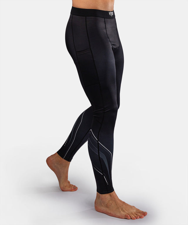 Venum Kompressionsshorts Streamline – Schwarz/Weiß