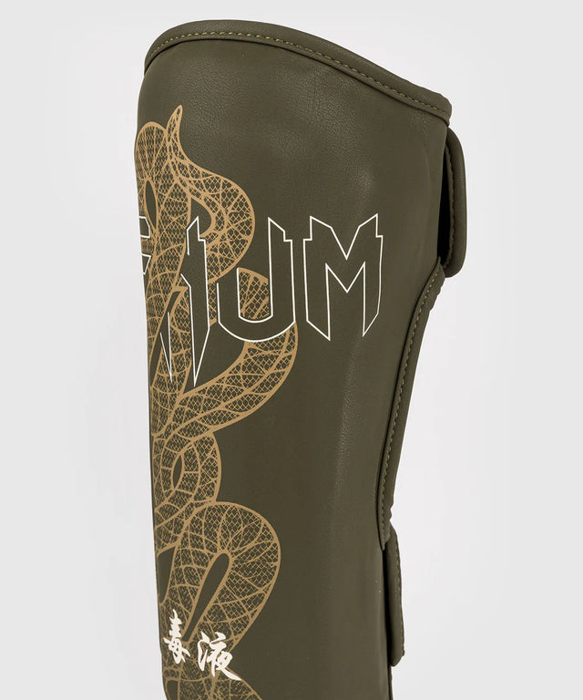 Venum Kickboks Scheenbeschermers Serpenti - Kaki Groen