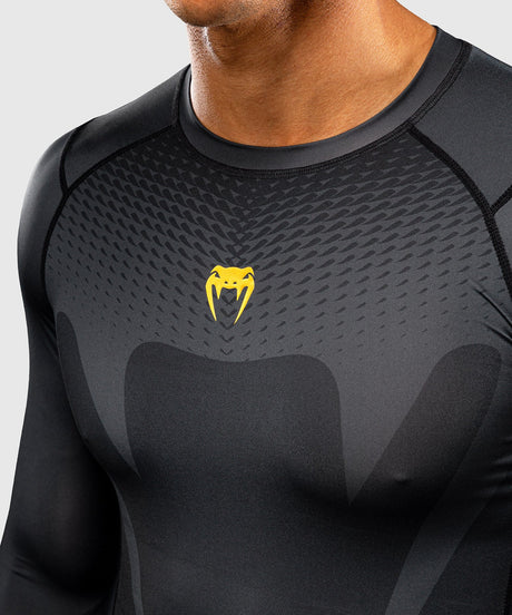 Rashguard Venum Attack manches longues – Noir/Or