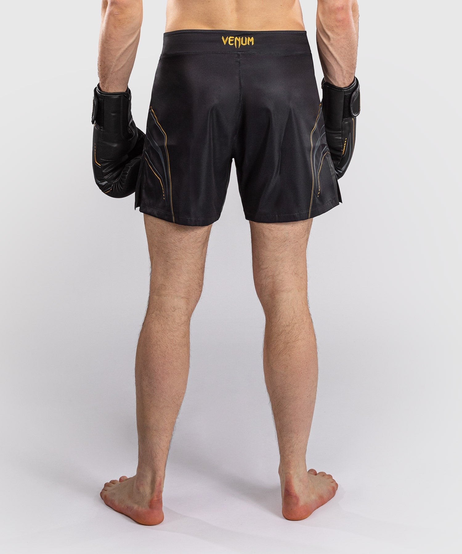Venum MMA-Shorts Streamline – Schwarz/Gold