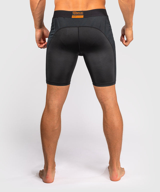 Pantaloni scurți de compresie Venum G-Fit Revolution G-Fit Vale Tudo – Negru/Cupru