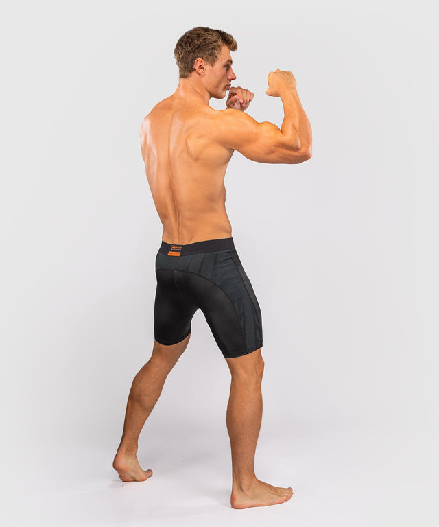Pantaloni scurți de compresie Venum G-Fit Revolution G-Fit Vale Tudo – Negru/Cupru