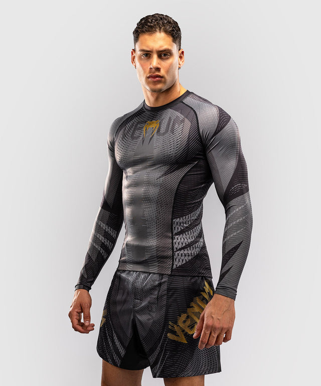 Rashguard Venum Galactic 3.0 Manga Larga – Negro/Oro