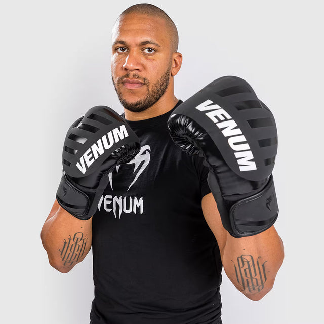 Venum Boxhandschuhe Challenger 3.0 Shockwave – Schwarz/Weiß