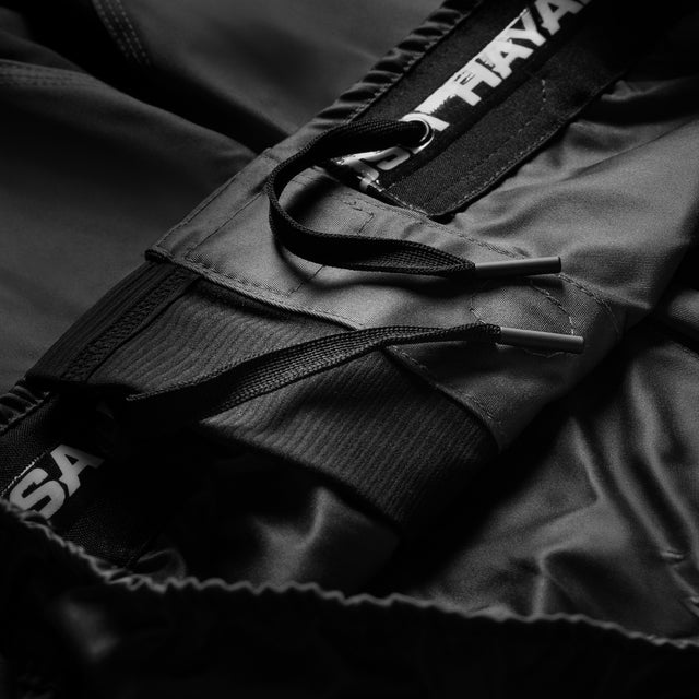 Hayabusa MMA-Shorts Apex Lang – Carbon Schwarz