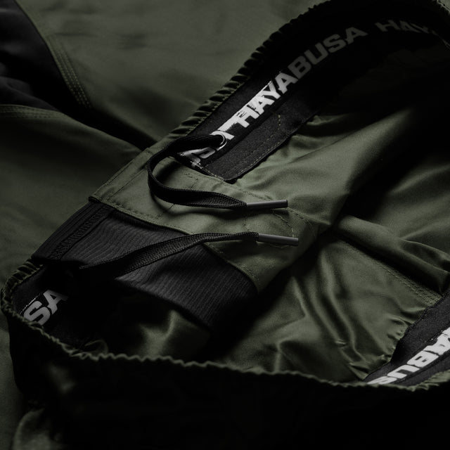Hayabusa MMA-Shorts Core Mid – Dunkelgrün